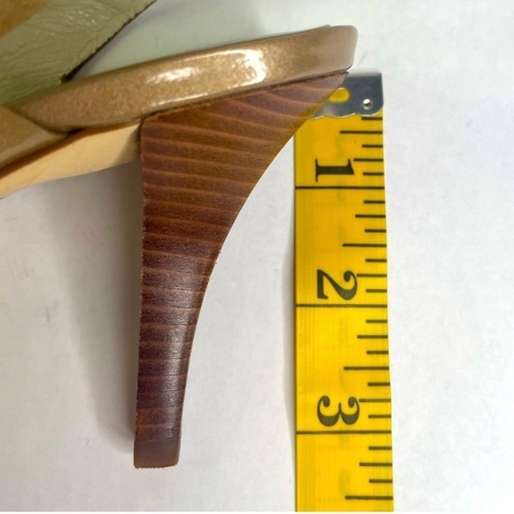 MICHAEL Michael Kors Beige Patent Heels - Picture 10 of 10